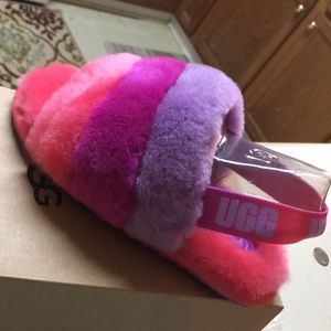 Toddler ugg slides